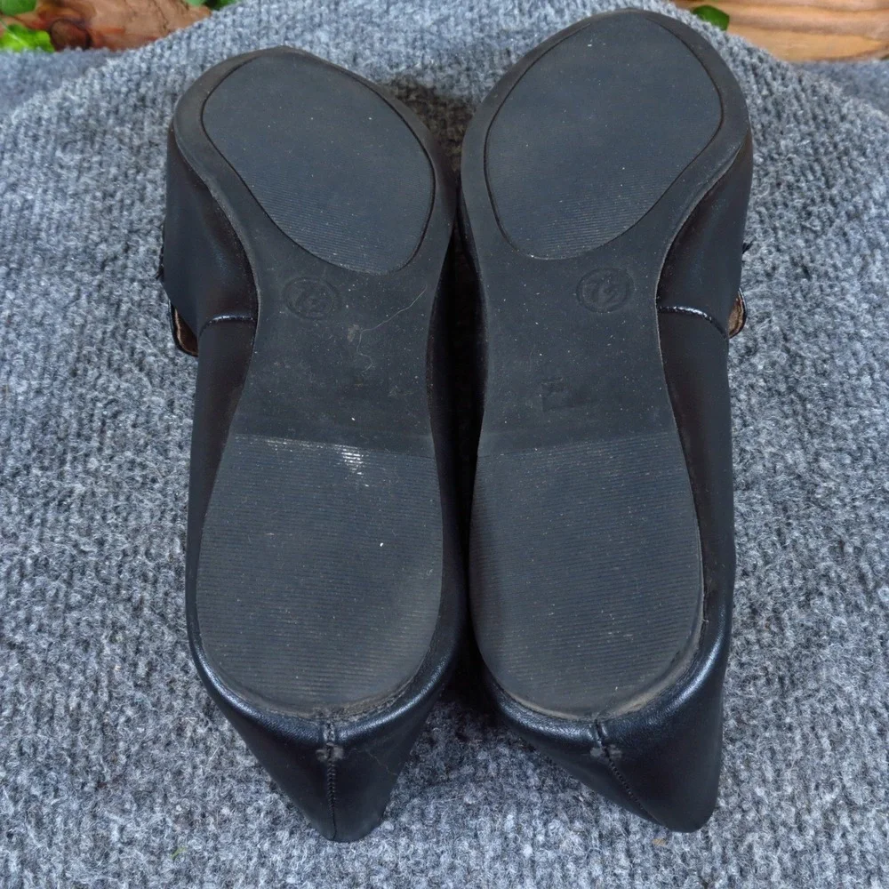 A New Day Pointed Toe Loafer Women Flats Size 7.5 Dress Work Black Faux Leather